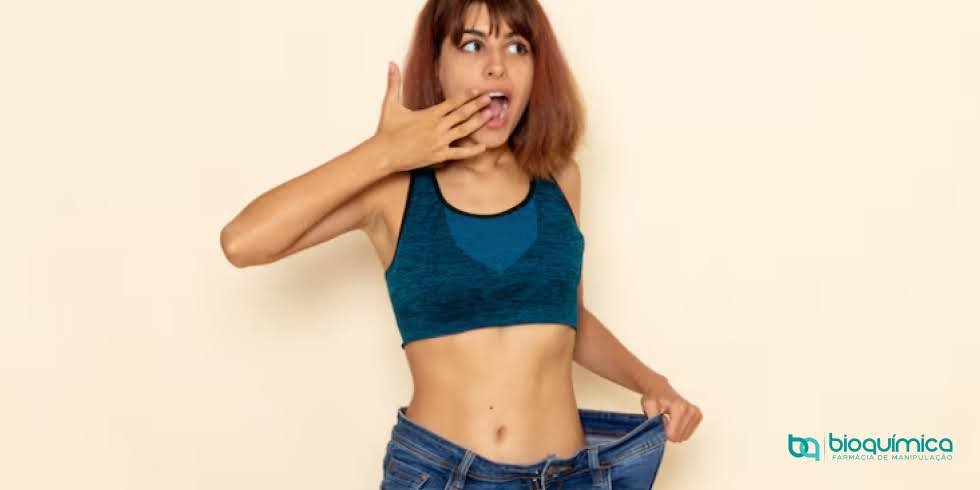 Conheça os benefícios do suplemento manipulado Slim Fórmula Emagrecedora para desinchar, regular e secar